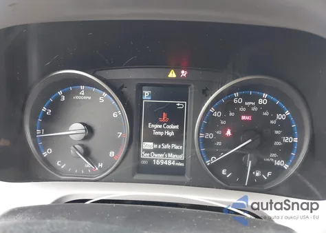 2017 Toyota Rav4 Le z USA, uszkodzony, nr VIN JTMBFREV9HJ161193